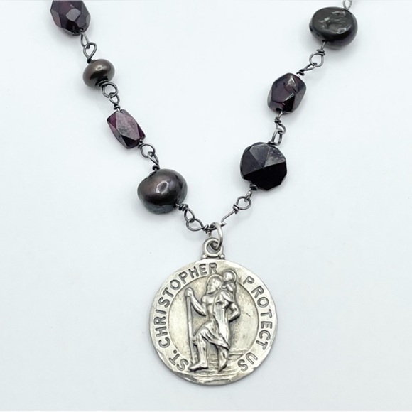 Pure Garnet & Black Pearl 925 Sterling Silver St.Christopher Pendant Necklace - Picture 5 of 9